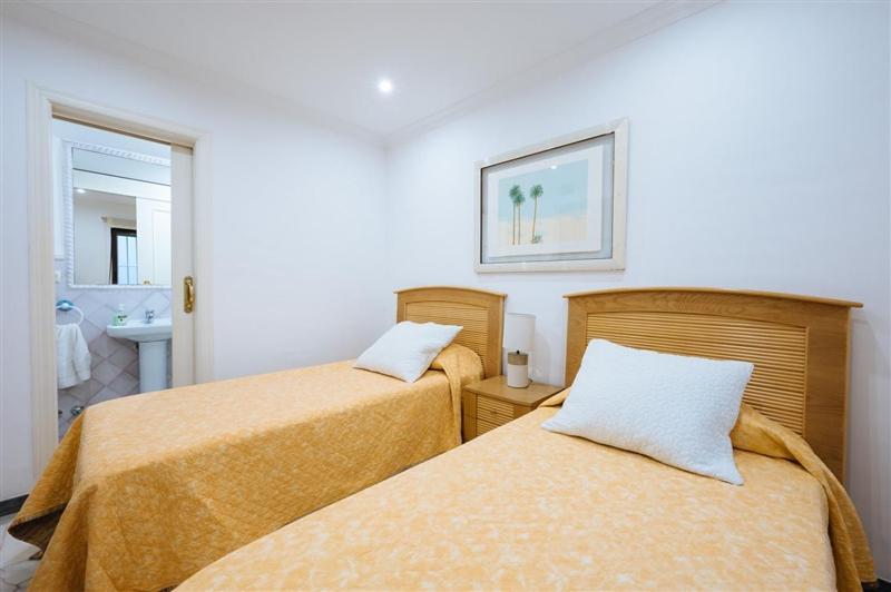 Apartamento Atanasio Barron- Free Parking Севилья Экстерьер фото